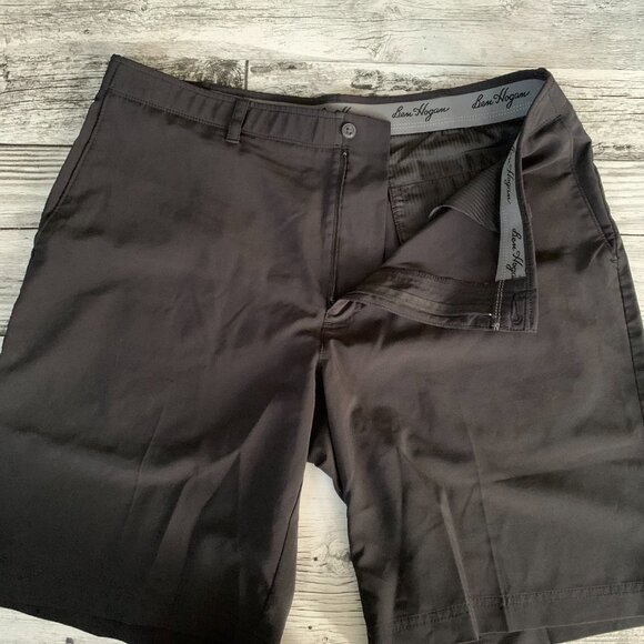 Ben Hogan Flat Front Golf Active Casual Shorts - Picture 2 of 9